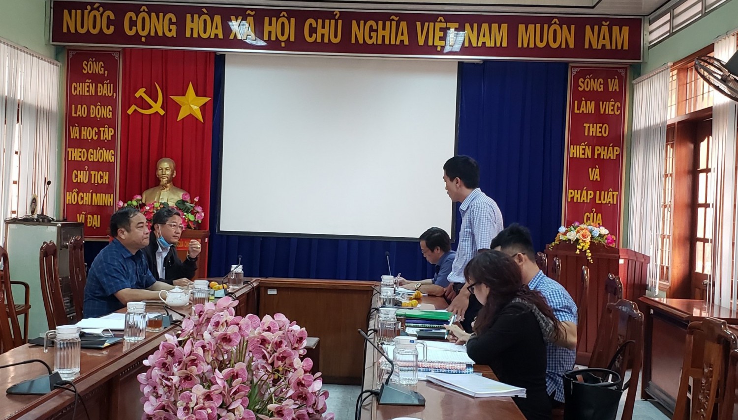 Đảng ủy Khu Kinh tế Tỉnh lãnh đạo thực hiện tốt nhiệm vụ năm 2021.