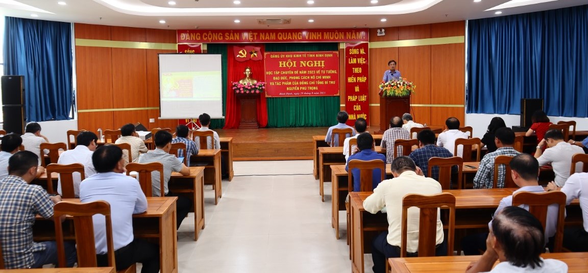 Hội nghị học tập Chuyên đề năm 2023 về tư tưởng, đạo đức, phong cách Hồ Chí Minh và nội dung tác phẩm của đồng chí Tổng Bí thư Nguyễn Phú Trọng.